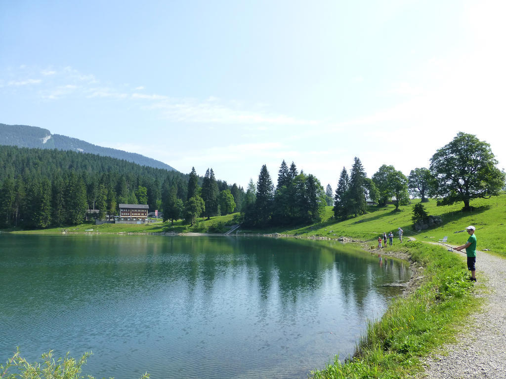 Berghotel Obersee Näfels Exterior photo