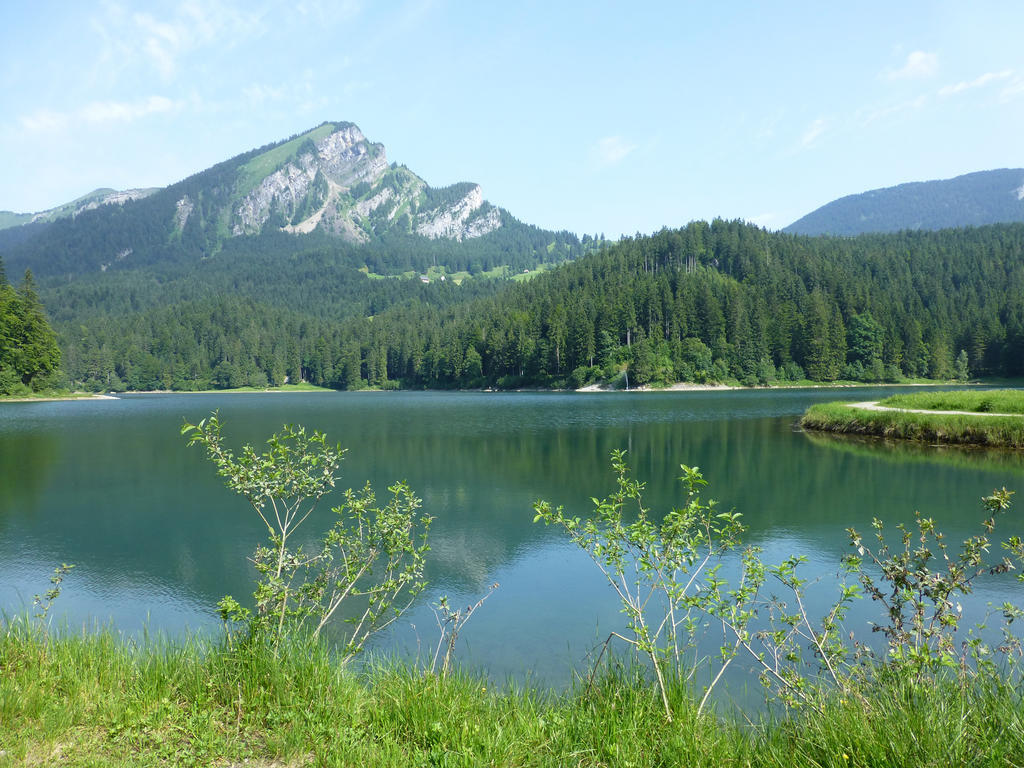 Berghotel Obersee Näfels Exterior photo